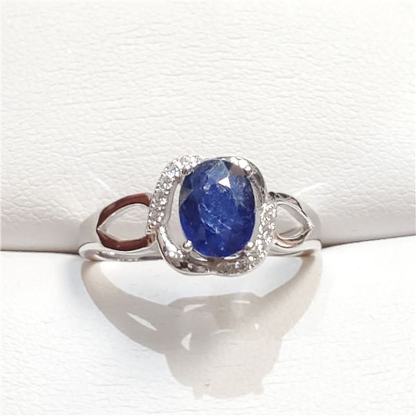 SILVER SAPPHIRE RING SIZE 8