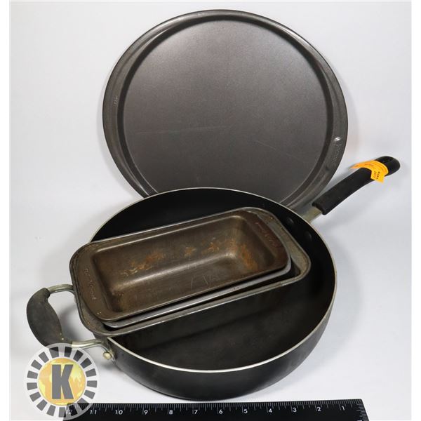 12" FRYING PAN SOLD WITH ASSORTED BAKING PANS