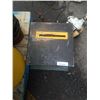 Image 2 : TILE SAW