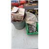 Image 2 : LARGE LOT OF VARIOUS FASTENERS AND CHAIN