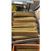 Image 8 : LARGE LOT OF VARIOUS FASTENERS AND CHAIN