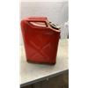 Image 2 : METAL GAS CAN