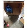 Image 2 : ROUTER TABLE WITH CUTOUT AND BAG OF SHOPVAC ACCESSORIES