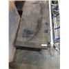 Image 2 : 4 FT 6IN 4 WHEEL DOLLY