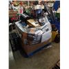 Image 1 : PALLET OF ESTATE GOODS