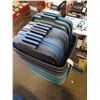 Image 2 : 10 LARGE RUBBERMAID TOTES WITH LIDS
