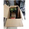 Image 1 : BOX OF WOOD DECOR, MANTLE CLOCK, MASK