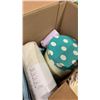 Image 8 : 2 BOXES OF MOVIE SET DECOR - MATS, CONTAINER, TEAPOT,