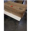 Image 2 : VIVO WHITE AND LIGHT WOOD ELECTRIC LIFT DESK MODEL DESK-E144WC