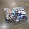 Image 1 : 2 BAGS OF WATCHES