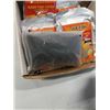 Image 2 : BOX OF 112 NEW FOOT WARMER PATCHES AND HEATED SOCKS