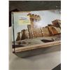 Image 2 : SCLEICH RITTERURG KNIGHTS CASTLE - COMPLETE PLAY SET WITH EXTRA KNIGHT FIGURES