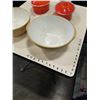 Image 2 : 2 CREUSET OVEN DISHES AND 2 ENGLISH GREENS BOWELS