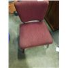 Image 2 : BURGUNDY ACCENT CHAIR