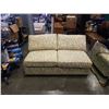 Image 1 : STYLUS FURNITURE HIDE A BED SOFA