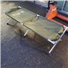 Image 1 : GREEN FOLDING COT