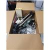 Image 1 : WII CONSOLE, CAMERA TRIPOD AND ACCESSORIES