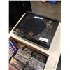 Image 2 : OPTONICA RP-4705 TURNTABLE WORKING WITH BOX OF CDS