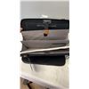 Image 2 : PKG ACCORDION STYLE BUSINESS CASE AND LAPTOP SLEEVE