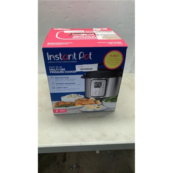 INSTANT POT DUO PLUS MULTI USE PRESSURE COOKER 6 QUART - TESTED WORKING - RETAIL $329