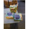 Image 1 : DINO FRIENDS WAFFLE MAKER AND DINO AND ANIMAL FRIENDS PANCAKE PANS