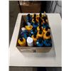 Image 1 : BOX OF SHAMPOO