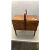 Image 1 : SEWING DOVETAIL STORAGE BOX ACCORDIAN STYLE