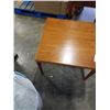 Image 2 : MID CENTURY VEJLE STOLE MOBELFABRIK DANISH SIDE TABLE
