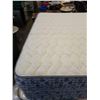 Image 2 : DOUBLE SIZE SYDNEY MATTRESS AND BOX SPRING
