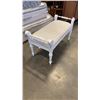 Image 2 : WHITE BENCH