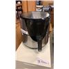 Image 1 : ULTIMA COSA PRESTO LUXE GRANDE 8L AIR FRYER - TESTED WORKING - RETAIL $179