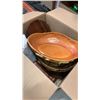 Image 8 : 6 BOXES OF MOVIE SET KITCHEN DECOR