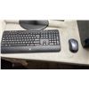 Image 2 : DESKTOP COMPUTER WITH MONITOR, KEYBOARD AND MOUSE