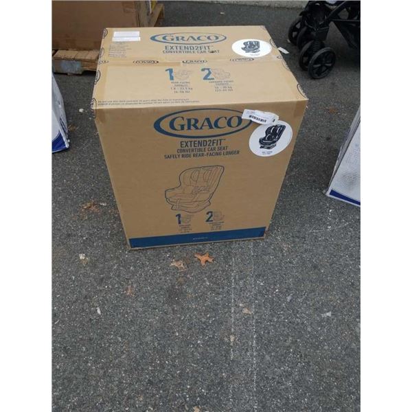 NEW GRACO EXTEND2FIT CONVERTIBLE CAR SEAT - RETAIL $369