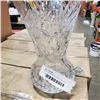 Image 2 : 10" CRYSTAL BULBOUS BOTTOM VASE