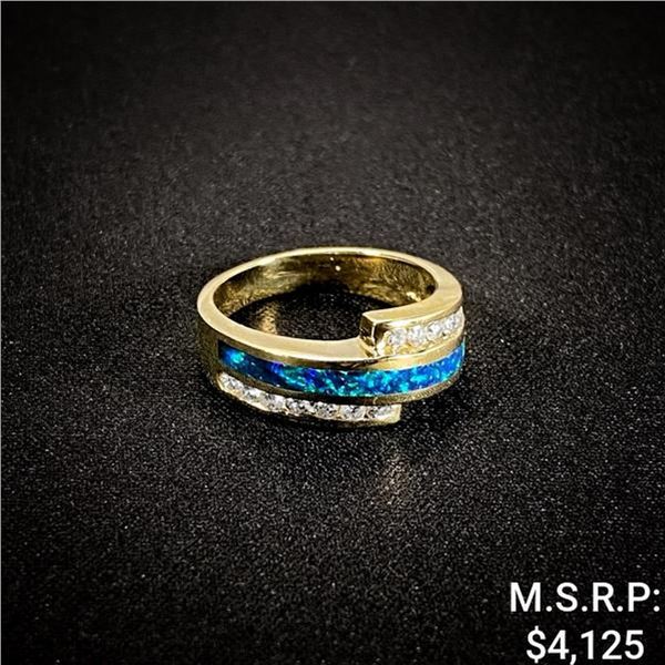 4.1 DWT 14 KT Gold w/ Diamond Ring Sz: 7