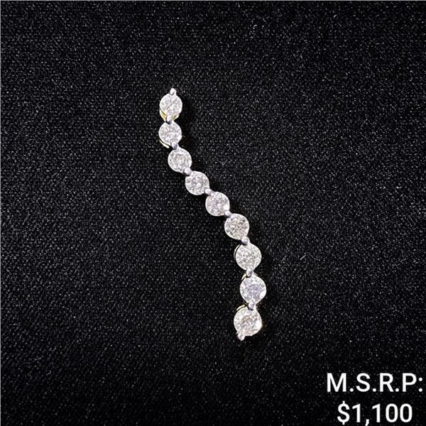 1 DWT 14 KT Gold Pendant w/ Diamond Lining