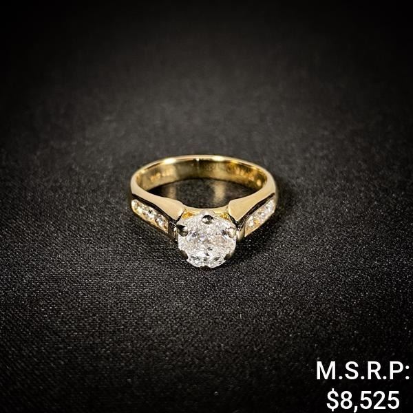 3.4 DWT 14 KT Gold w/ Diamond Ring Sz: 7.5