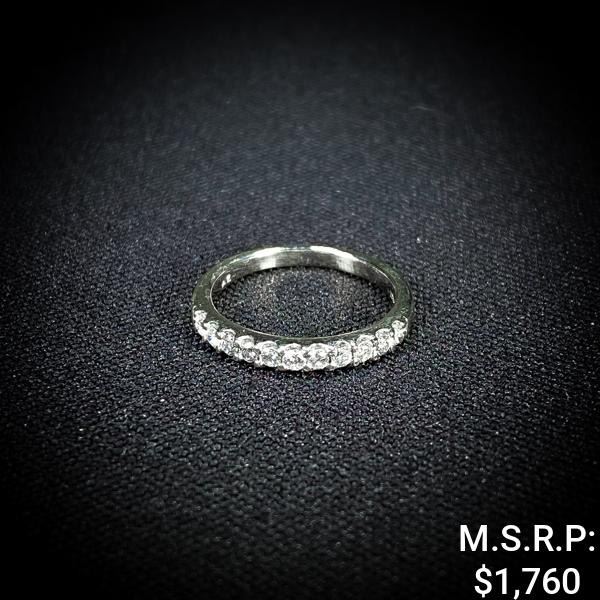 1.6 DWT 14 KT Gold w/ Diamond Ring Sz: 5.5