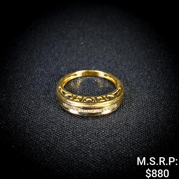 1.7 DWT 10 KT Gold w/ Diamond Ring Sz: 6.5