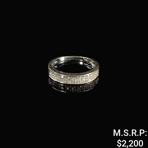 1.4 DWT 14 KT Wht Gold Ring w/ Diamonds Sz: 6.5