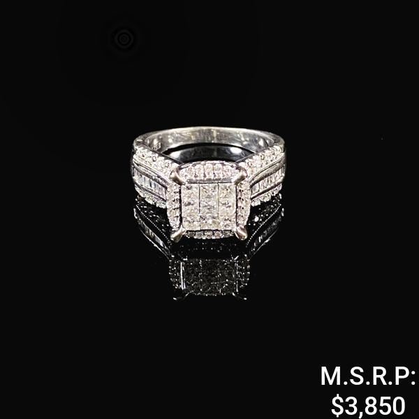 3.9 DWT 10 KT Wht Gold Diamond Ring Sz: 8