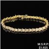 Image 1 : 4.1 DWT 10 KT Gold Bracelet /w Diamonds