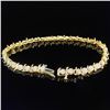 Image 2 : 4.1 DWT 10 KT Gold Bracelet /w Diamonds
