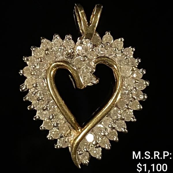 2.1 DWT 10 KT Gold Heart Pendant w/ Diamond
