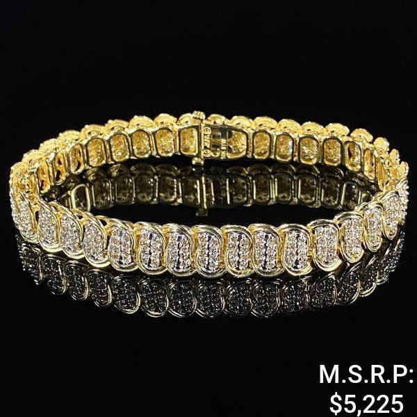 9.8 DWT 10 KT Gold Bracelet /w Diamonds