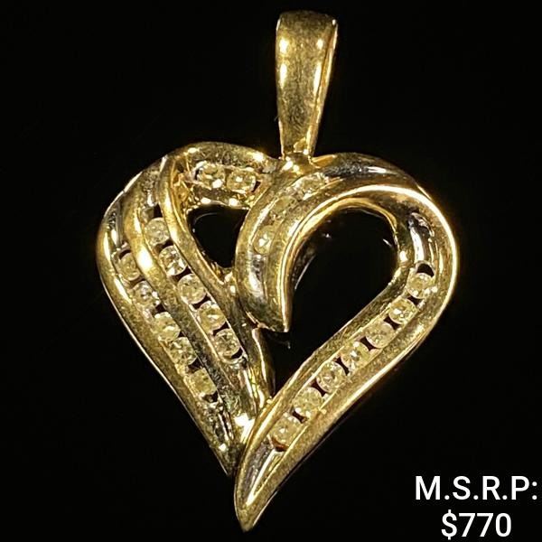 1.2 DWT 10 KT Gold Heart Pendant w/ Diamond