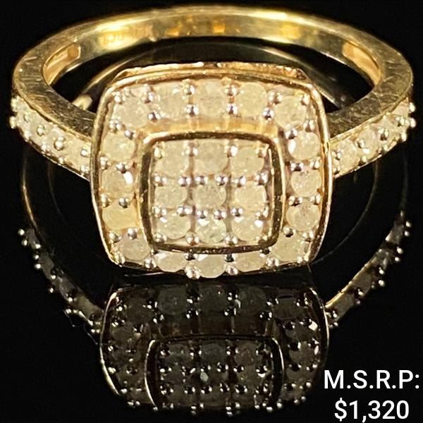 2.5 DWT 10 KT Gold w/ Diamond Ring Sz: 8.5