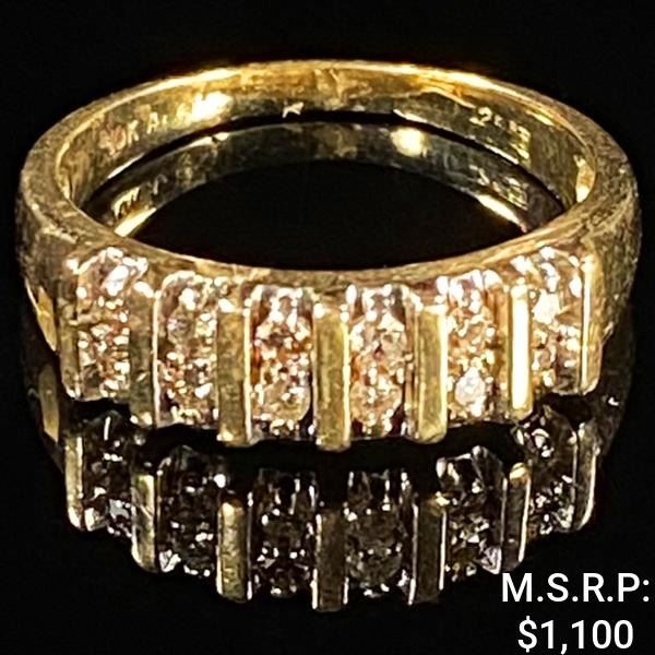 1.9 DWT 10 KT Gold w/ Diamond Ring Sz: 7