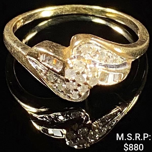 1.8 DWT 10 KT Gold w/ Diamond Ring Sz: 8.5